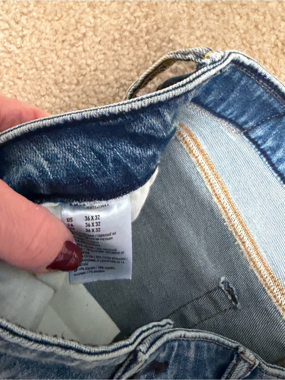American Eagle Outfitters Men's Straight Jeans in Light and Dark Blue Washes - Picture 14 of 16